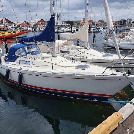 Отель Unique Boat Хельсингборг Экстерьер фото